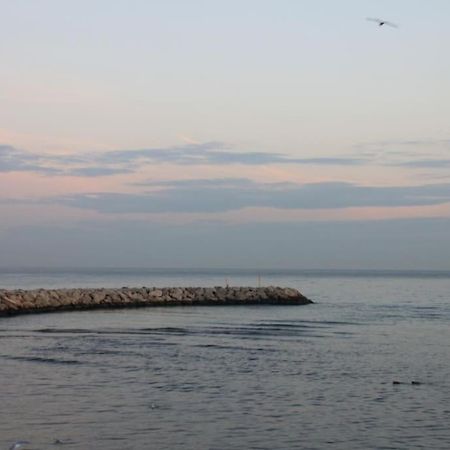 Appart Dans Maison 2 Km De La Plage Villeneuve-Loubet Zewnętrze zdjęcie