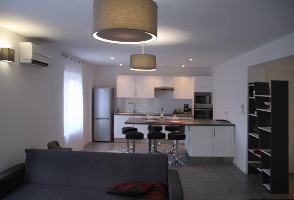 Appart Dans Maison 2 Km De La Plage Villeneuve-Loubet Zewnętrze zdjęcie
